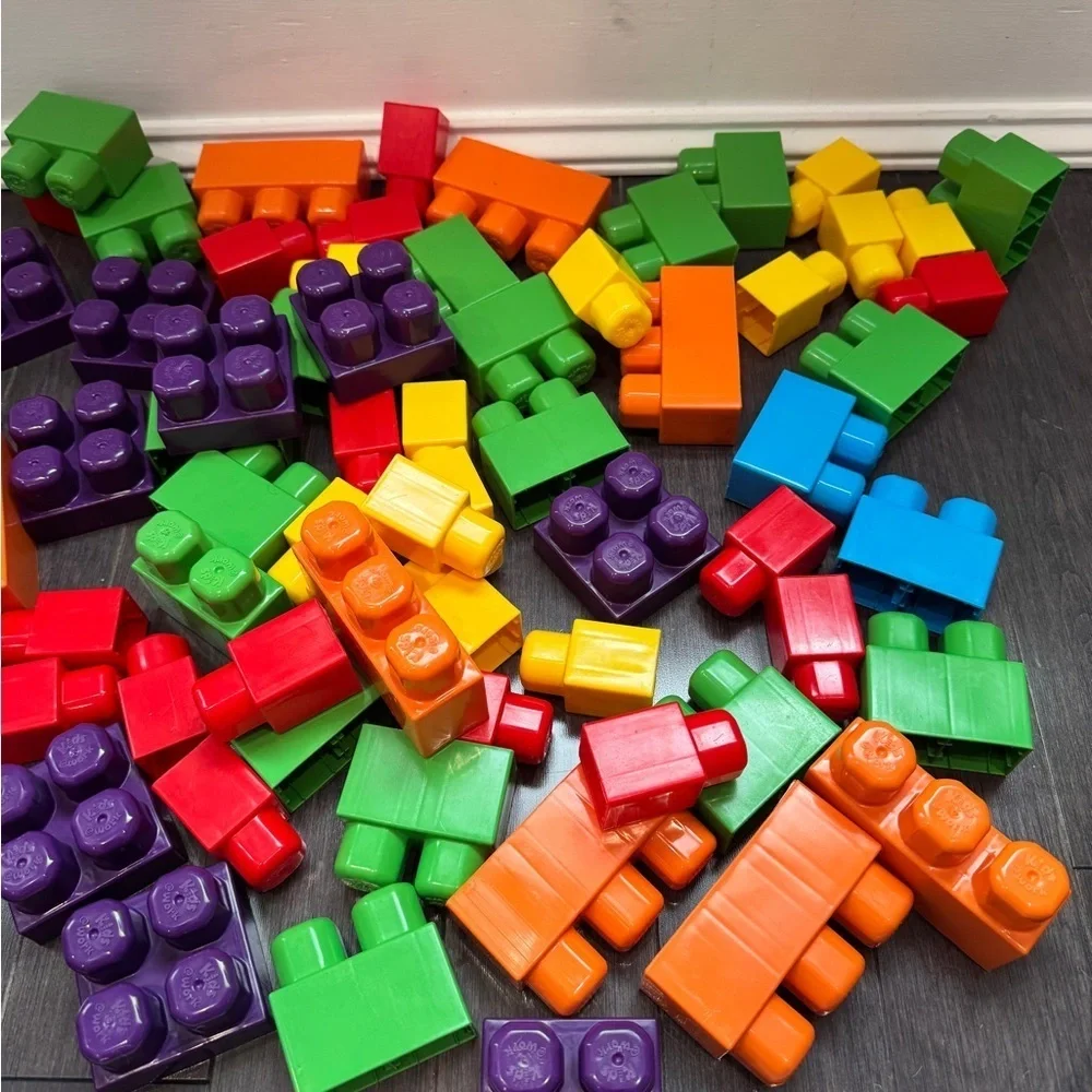 NWOT Kids Work Vibrant Building Blocks Set for Kids Toddler Boys Girls